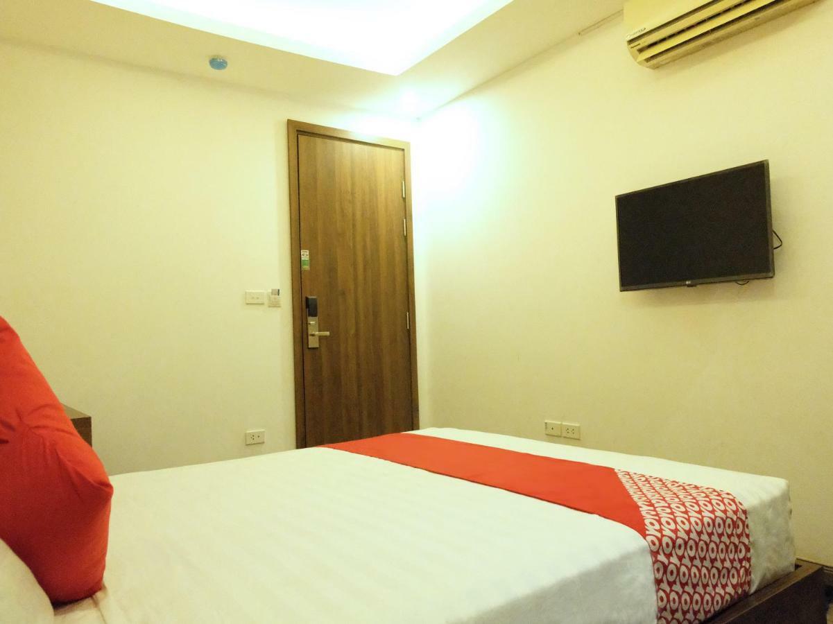 Oyo 270 Xumi Hotel Ханой Экстерьер фото