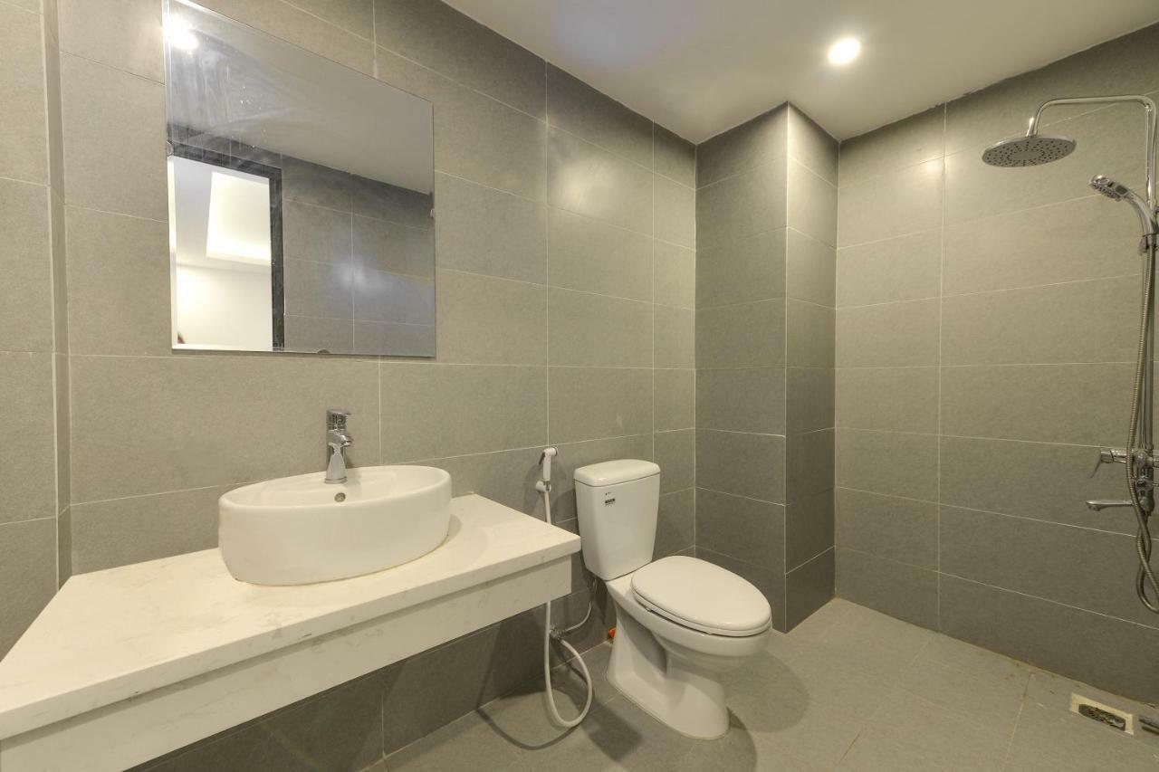 Oyo 270 Xumi Hotel Ханой Экстерьер фото